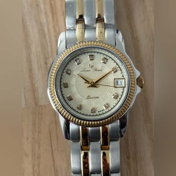 Lucien Piccard Diamond New IOB Ladies Watch Two-Tone Case Bracelet Gold Dial main image 8